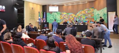 Câmara de Ponta Porã aprova contas de  2019 da gestão Hélio Peluffo Filho