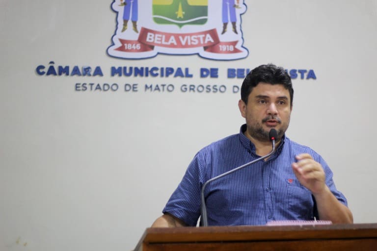 Vereador Johnys Basso cobra limpeza urgente e pede ação da Eco Brooks em toda a cidade