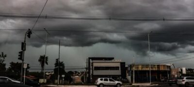 Ciclone extratropical coloca 19 cidades de Mato Grosso do Sul em perigo para tempestades