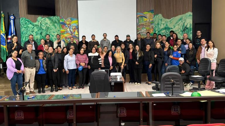 Câmara sedia qualificação de servidores: “Desenvolvimento Pessoal e Profissional”