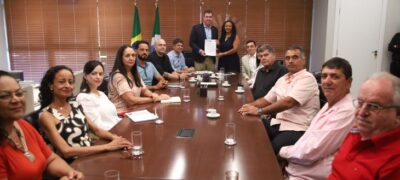 Governo de MS autoriza novo concurso com 2 mil vagas para professores da Rede Estadual