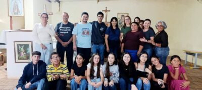 Jovens da Crisma da Igreja Santo Afonso realizam ação solidária na Capela São Sebastião