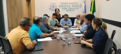 Vereadores mantêm reunião com dirigentes do comércio de Ponta Porã