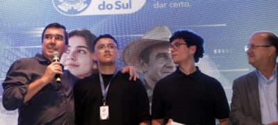 Em parceria inédita com Google, Governo de MS vai oferecer inteligência artificial nas escolas e criar CEP Rural