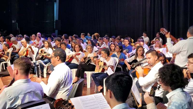 Alunos de projeto social da UFMS dividem palco com músicos internacionais em recital gratuito neste domingo