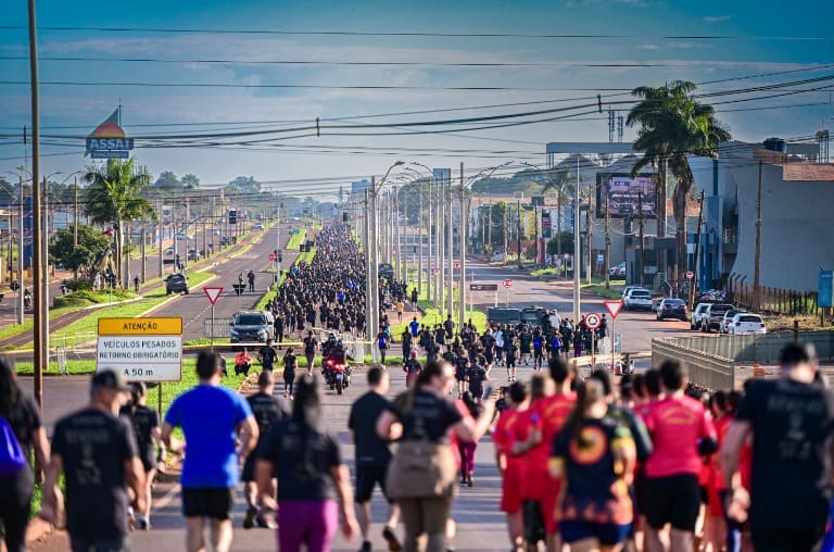 Corrida Águia da Fronteira reúne milhares de pessoas em comemoração aos 39 anos do DOF