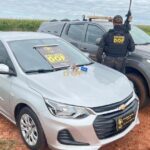 Passageiro em carro de aplicativo é preso pelo DOF portando pistola e munições
