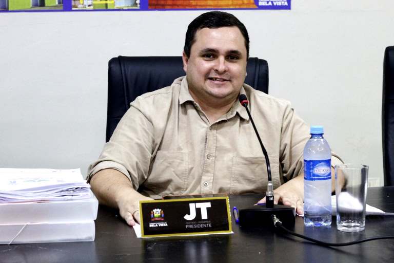 Presidente da Câmara, JT, solicita internet gratuita nas praças esportivas de Bela Vista