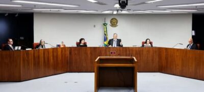 Dino e Moraes defendem rediscutir dispensa de diploma para jornalista