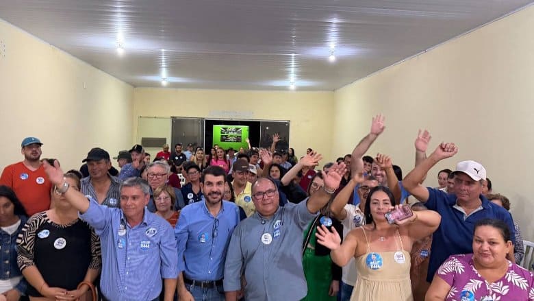 Reinaldo Piti e vereador Jerônimo Ferreira reúnem moradores e lideranças em encontro com deputado Jamilson Name