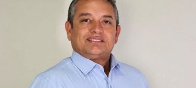 Prefeito é cassado por não responder requerimentos
