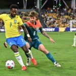 Brasil empata no último lance e evita derrota para a Austrália no primeiro teste após a Copa
