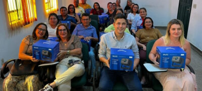 Prefeitura de Bela Vista entrega 18 projetores para escolas e CEIMs