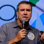 Eduardo Riedel vence e é o 1º governador declarado eleito no Brasil