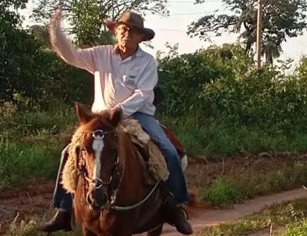 Godofredo passou 54 anos tocando boiada e tem história para contar
