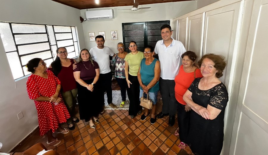 Projeto Conviver inaugura salão de beleza para atender idosos em Bela Vista