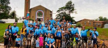 Fé sobre duas rodas: ciclistas de Bella Vista Norte se preparam para peregrinação de 445 km até Caacupé